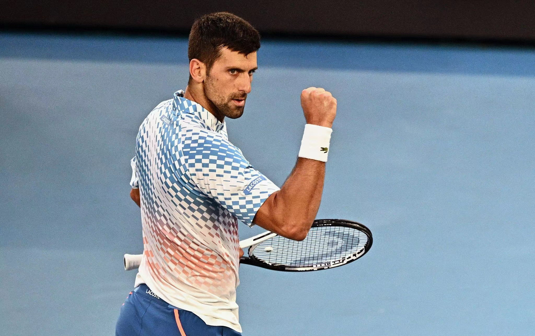 爱游戏大厅-蒙特卡洛大师赛绝杀法网，德约科维奇扛起全队