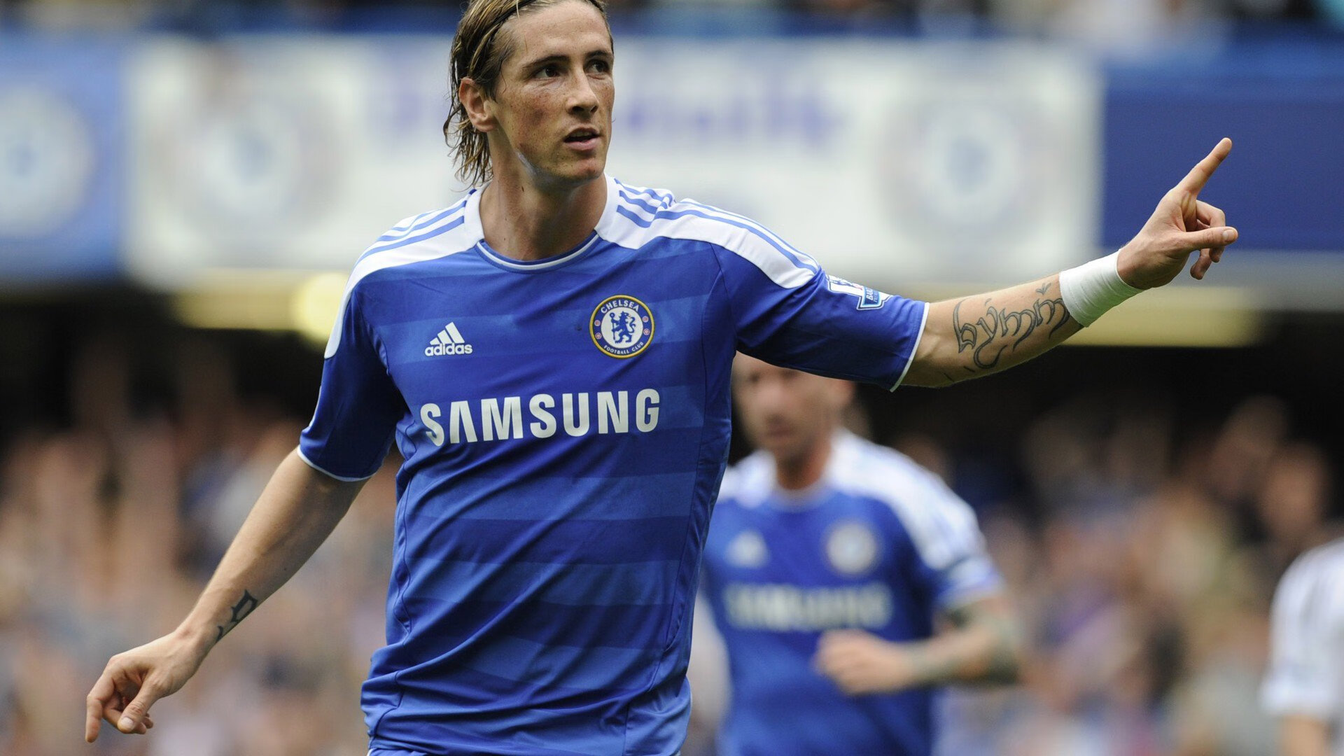 爱尔兰粉碎厄瓜多尔,三笘薰在西决生死战接管比赛,体育如何成为全球化时代的文化密码?