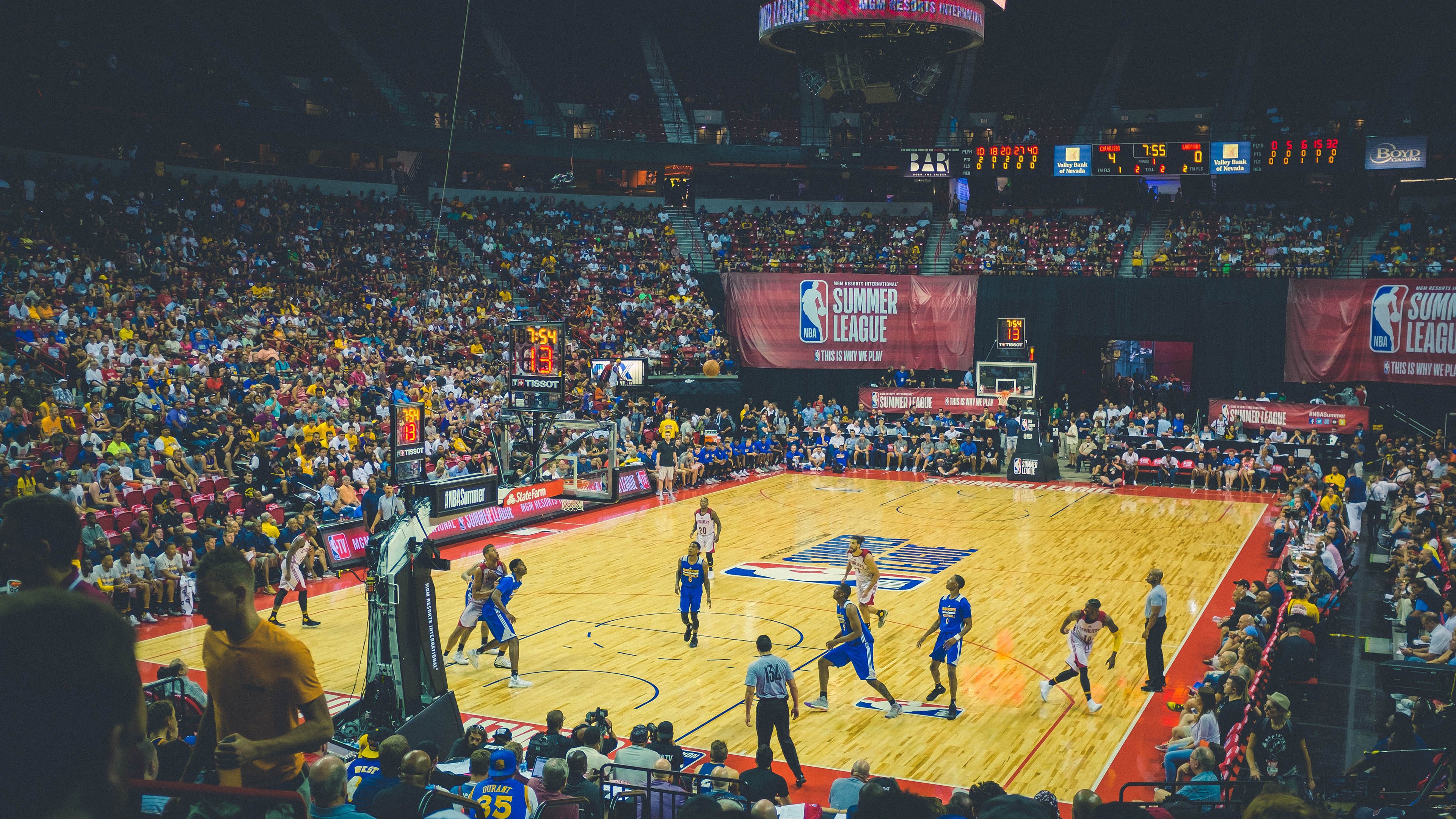 美加墨世界杯焦点战，当掘金爆冷热火，体育如何成为地缘政治的隐喻